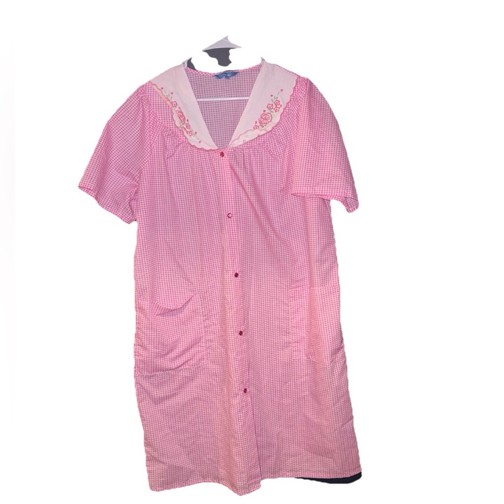 Dreamcrest Pink Gingham Snap-Front Housecoat Nightgown Embroidered
